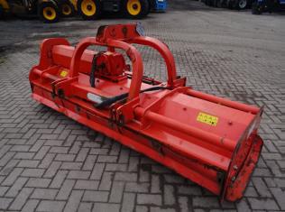 /stock-photos/1025404013Maschio Flail Mower 2.8.jpg